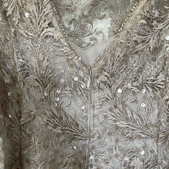 Taupe cocktail dress - Picture 3 of 6